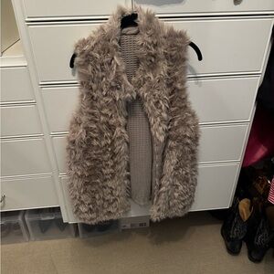 Johnston & Murphy Reversible Taupe Faux Fur Vest